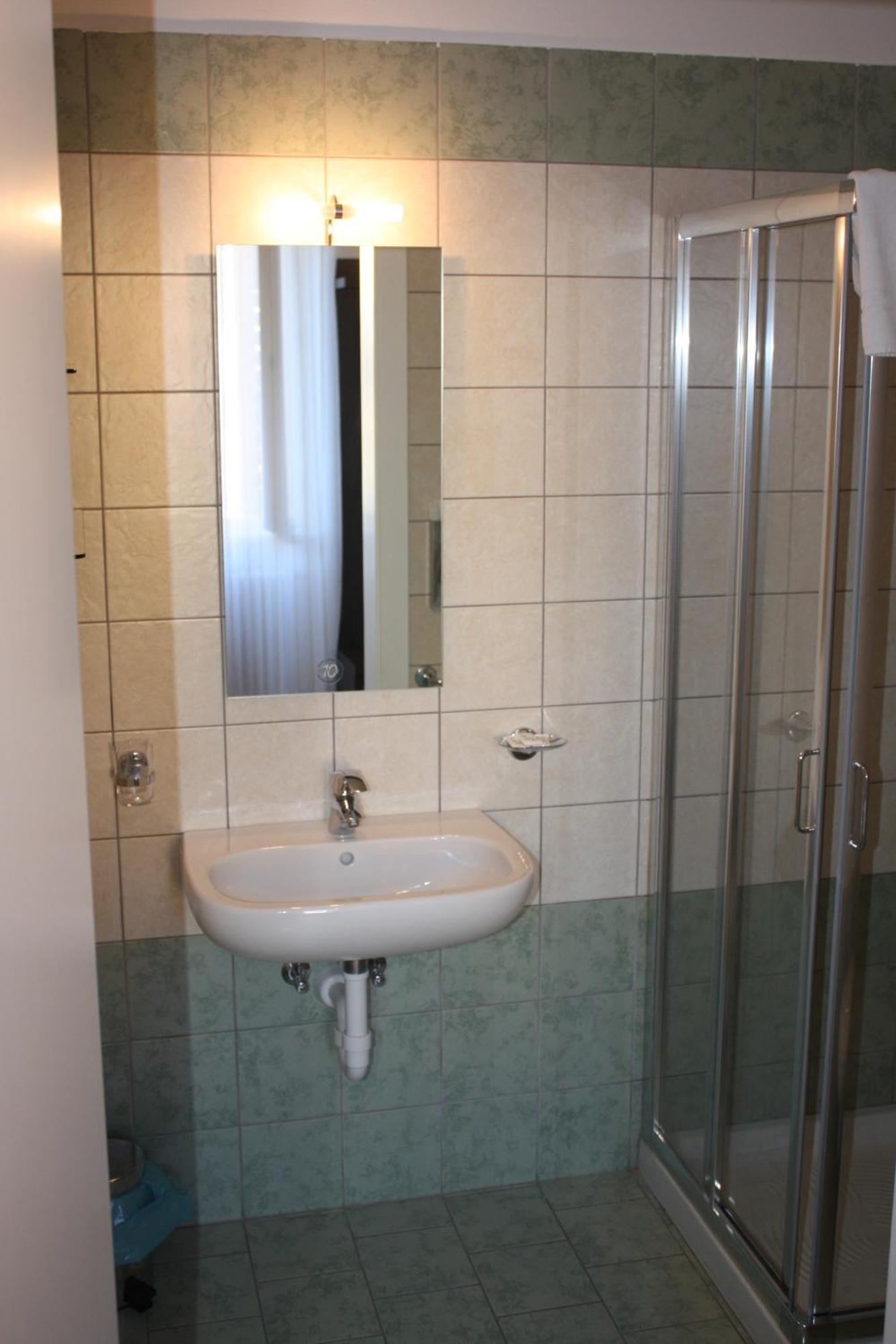 Garni Villa Waiz Roncegno Quarto foto